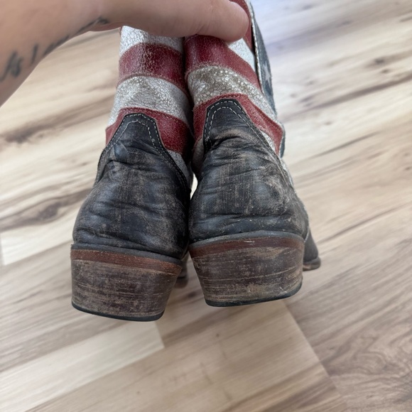 Roper American Flag Pointed Toe Cowboy Boots - Picture 7 of 10